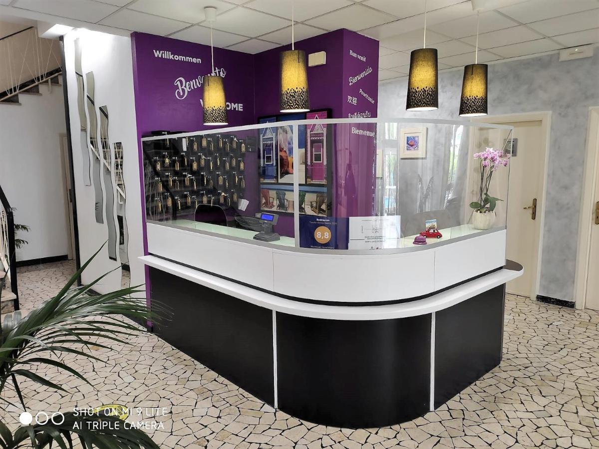 Mantovani Hotel Mariu Ріміні Екстер'єр фото